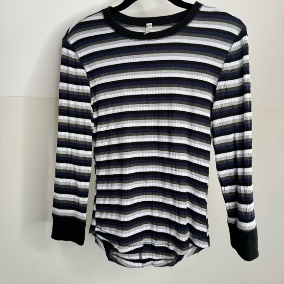 Free People Good On You Knit Blue and White Striped Long Sleeve Tee Top Women M - Picture 4 of 10